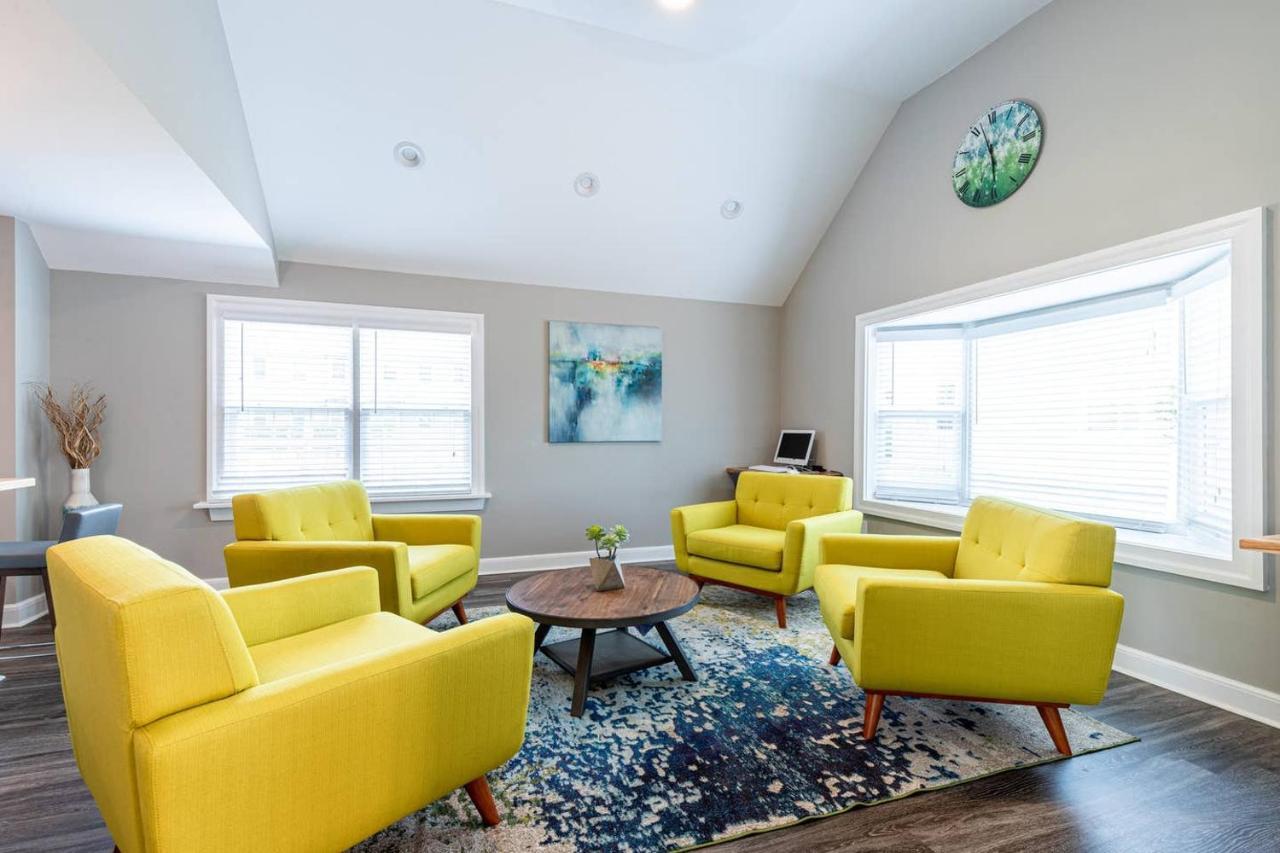 Carytown Living With *Pool And Gym* Apartment Ричмънд Екстериор снимка